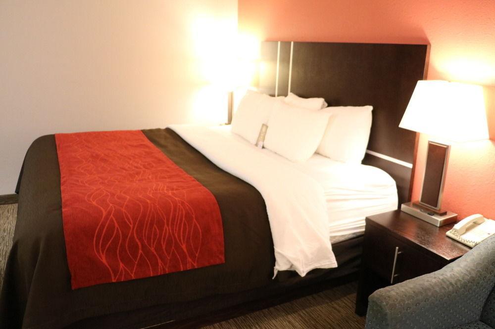 Hotel Comfort & Yorkton